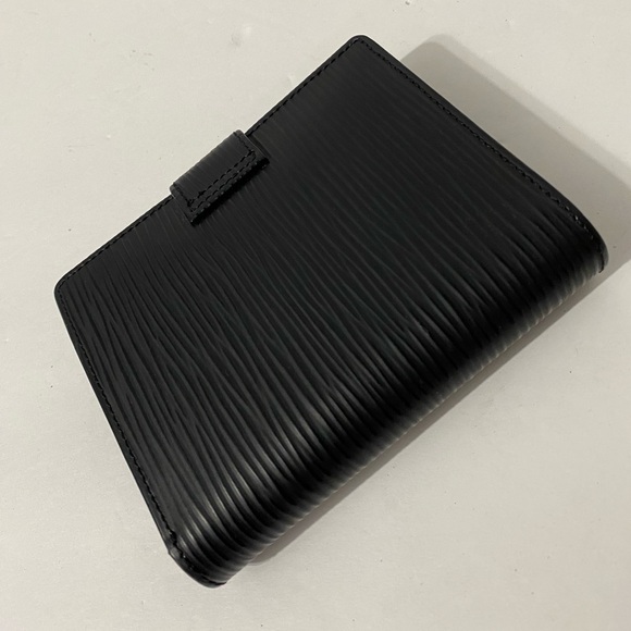 Louis Vuitton wallet - Picture 2 of 7